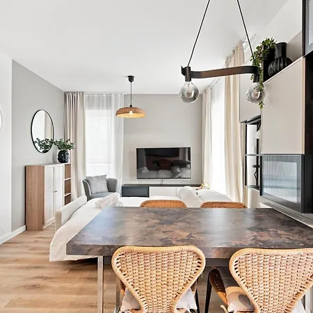 Apartamento Rymanowska Chic By Bookinghost *